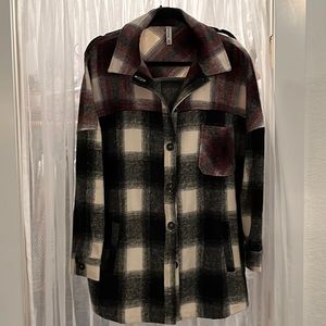 Zenana Shacket. Shirt/Jacket. XL